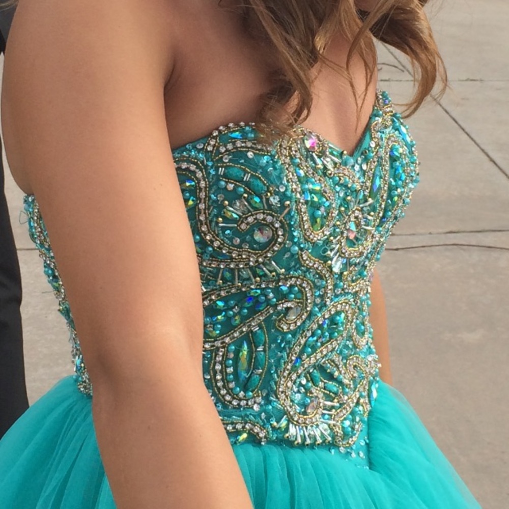 Prom dress